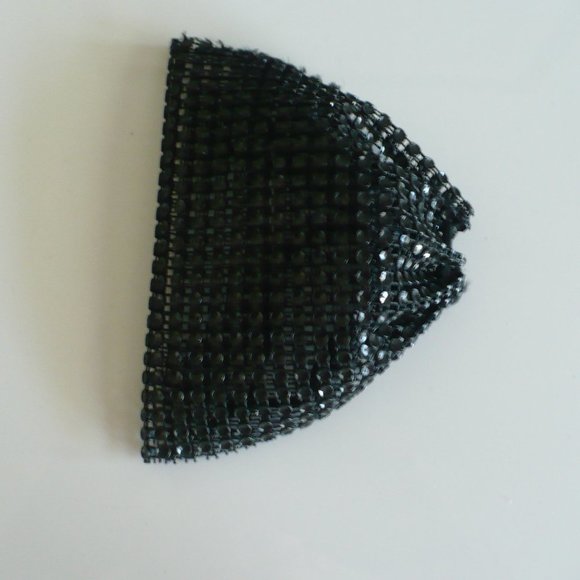 ❤️ NEW 2 Black Stud Face Mask Beautiful Glam Mask - Picture 3 of 3